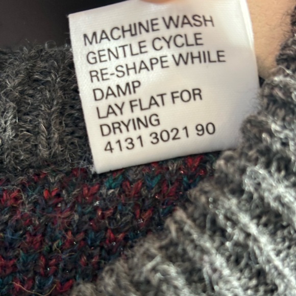 Knights Bridge vintage wool sweater - Picture 6 of 6